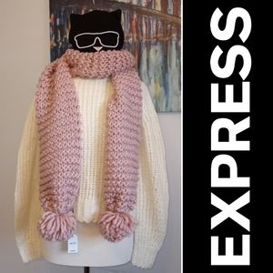 Express Chunky Hand Knit Scarf Pom Pom, Blush Pink